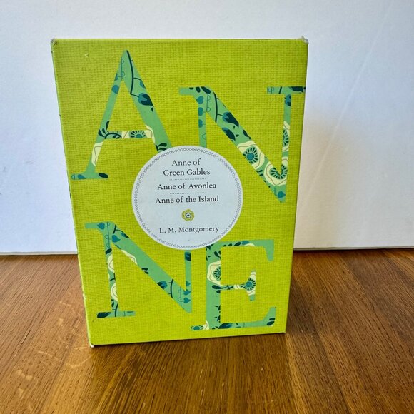 ANNE OF GREEN GABLES Hardcover Books Box Set Vol. 1-3 L.M. Montgomery Tundra HTF - Picture 12 of 16